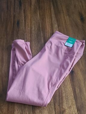 Danskin Pink Leggings Size Large. NWT